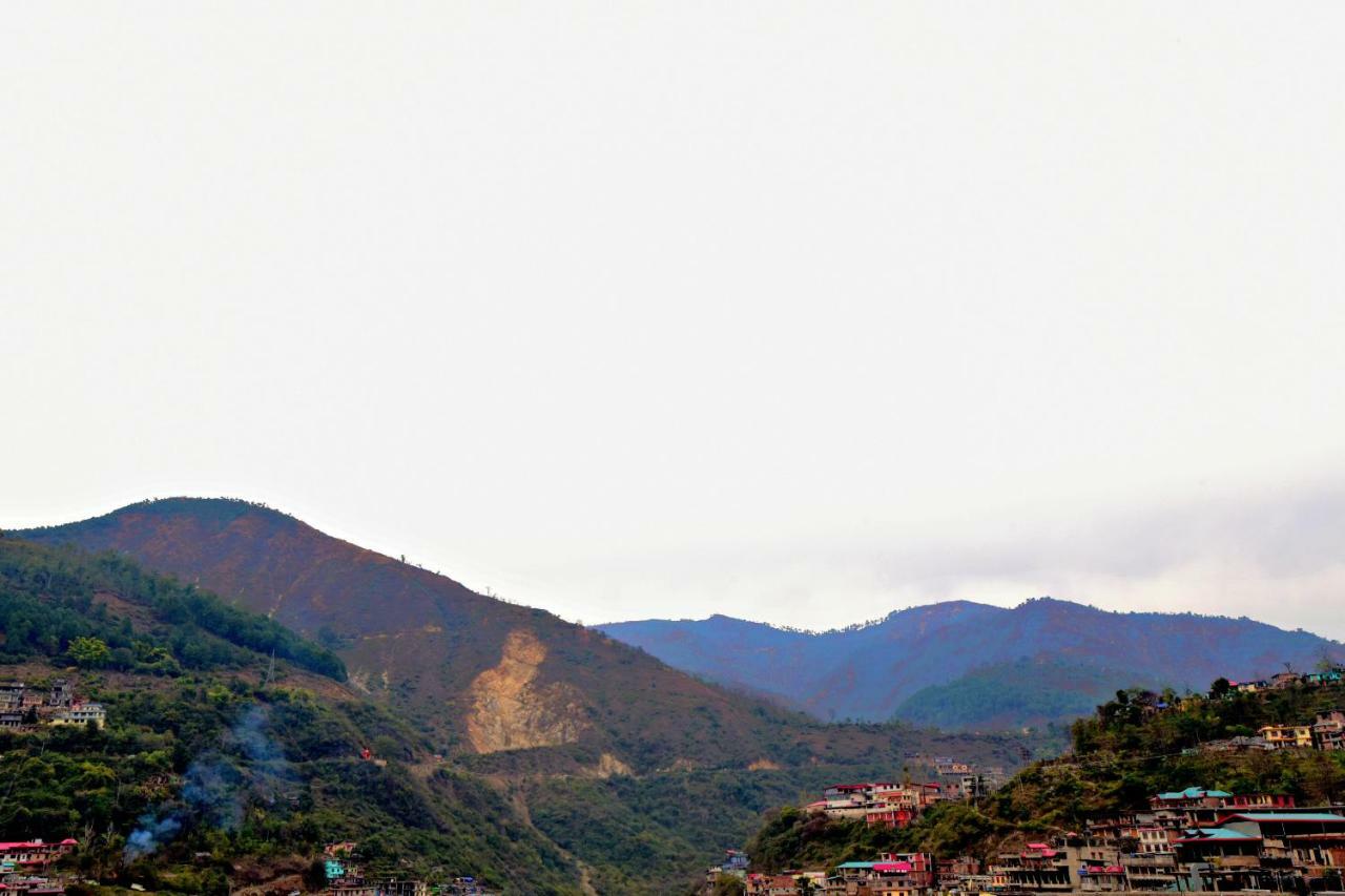 Oyo 26909 Hotel Paras Mandi Esterno foto