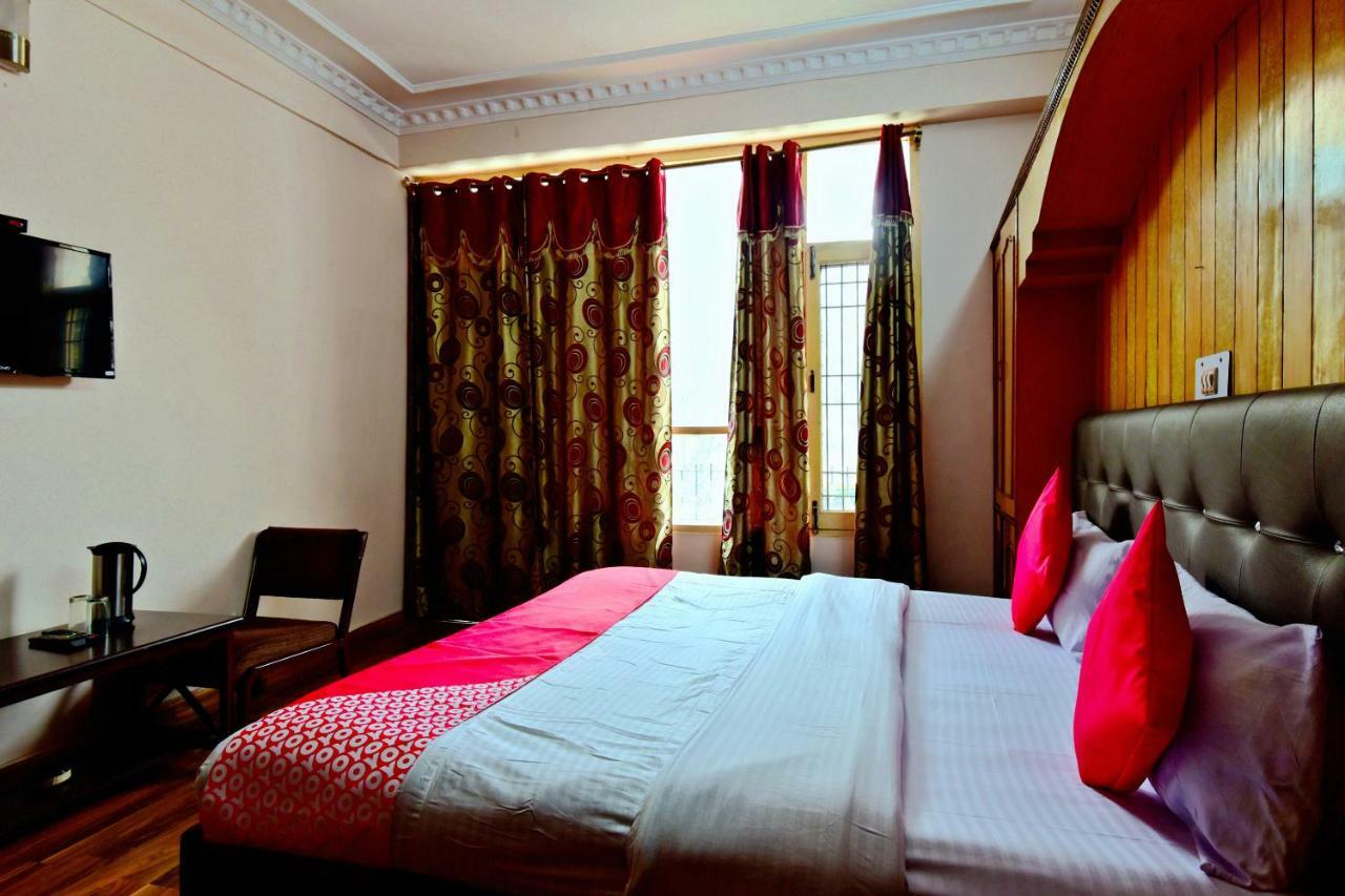 Oyo 26909 Hotel Paras Mandi Esterno foto