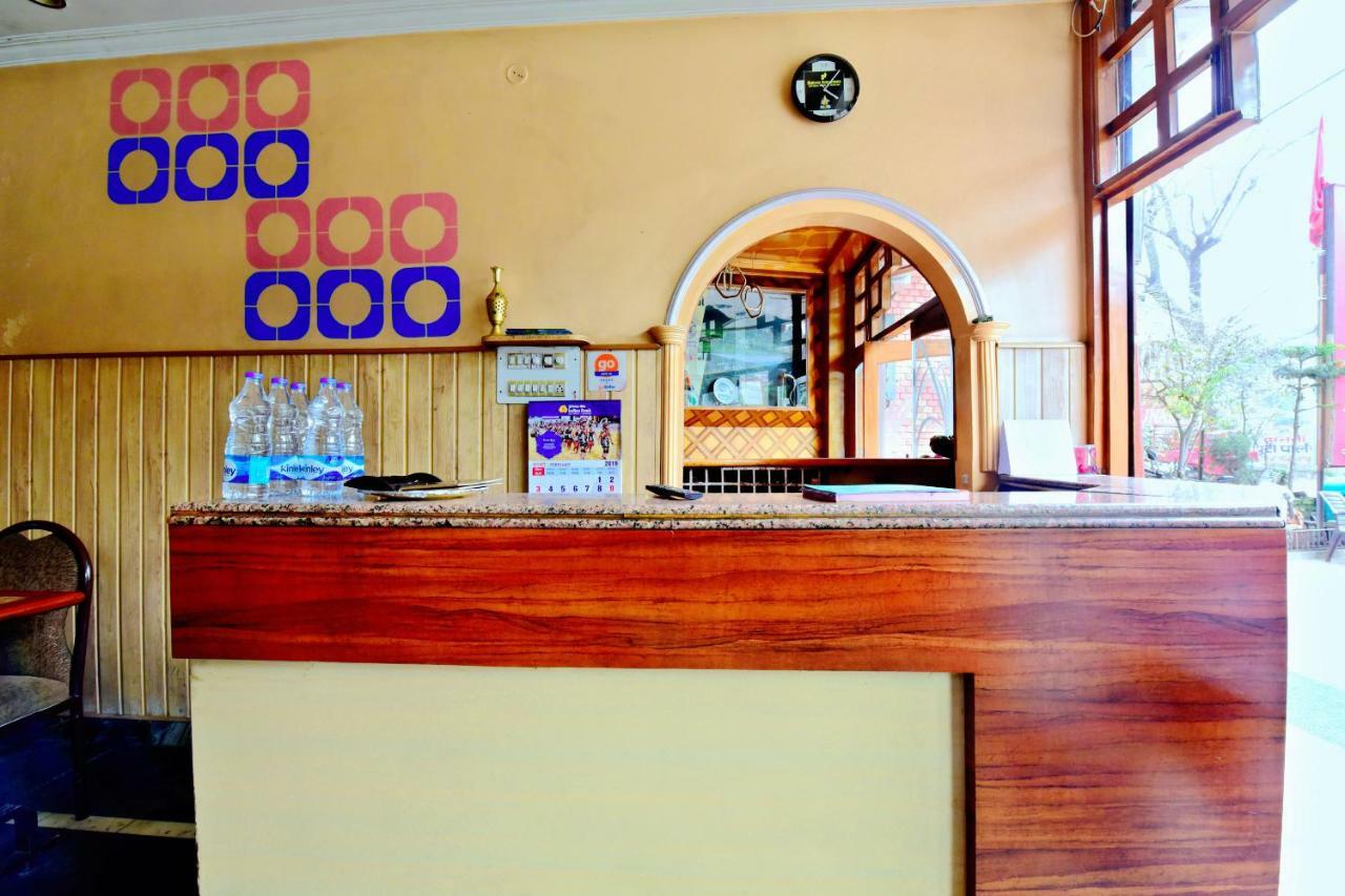 Oyo 26909 Hotel Paras Mandi Esterno foto